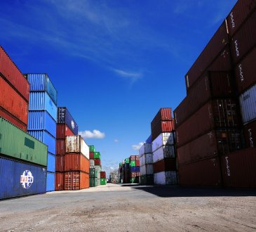 Kontener na sprzedaż – dlaczego to inwestycja, która buduje przyszłość Twojego biznesu?